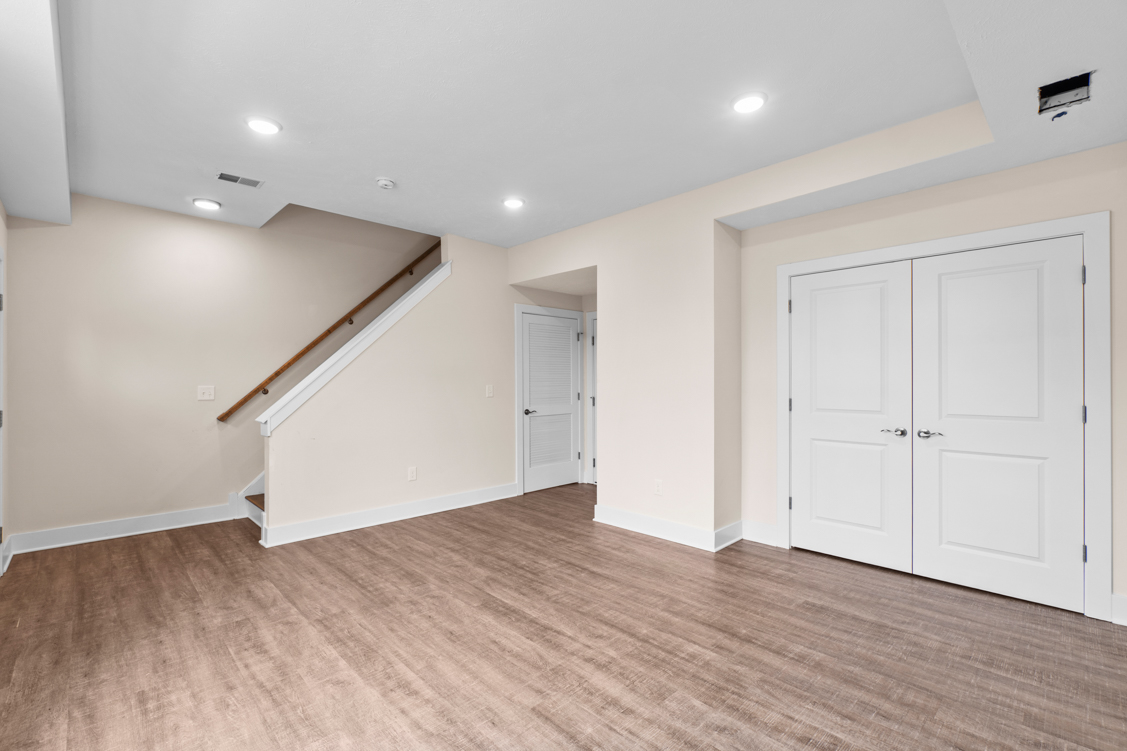 Knez Homes