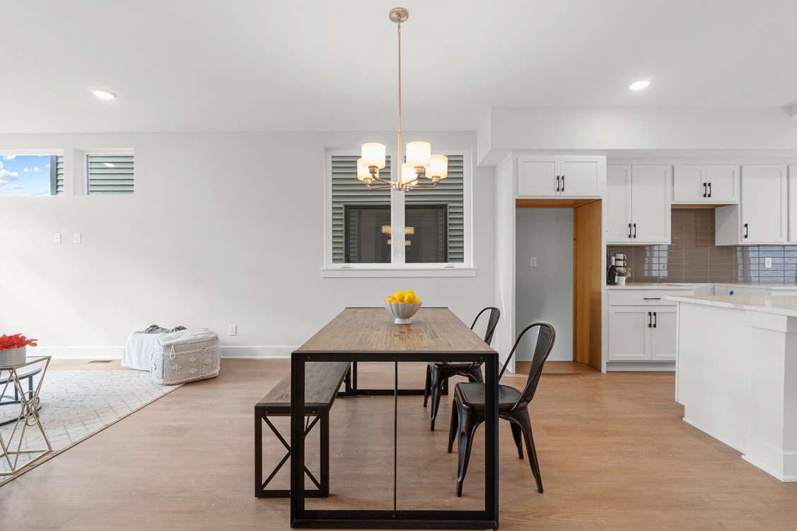 Knez Homes