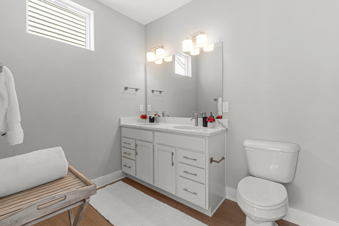 Knez Homes