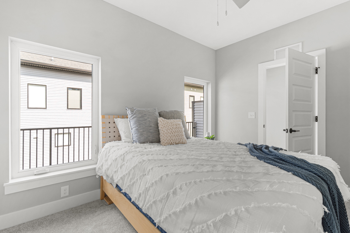 Knez Homes