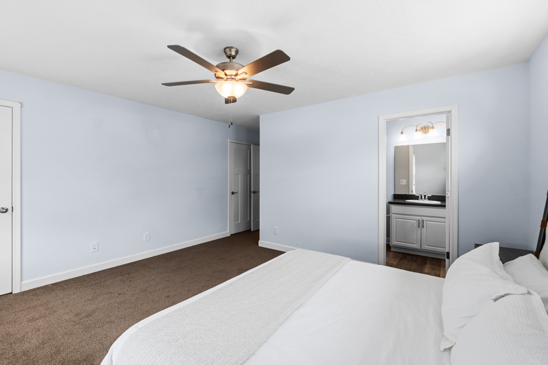 Knez Homes
