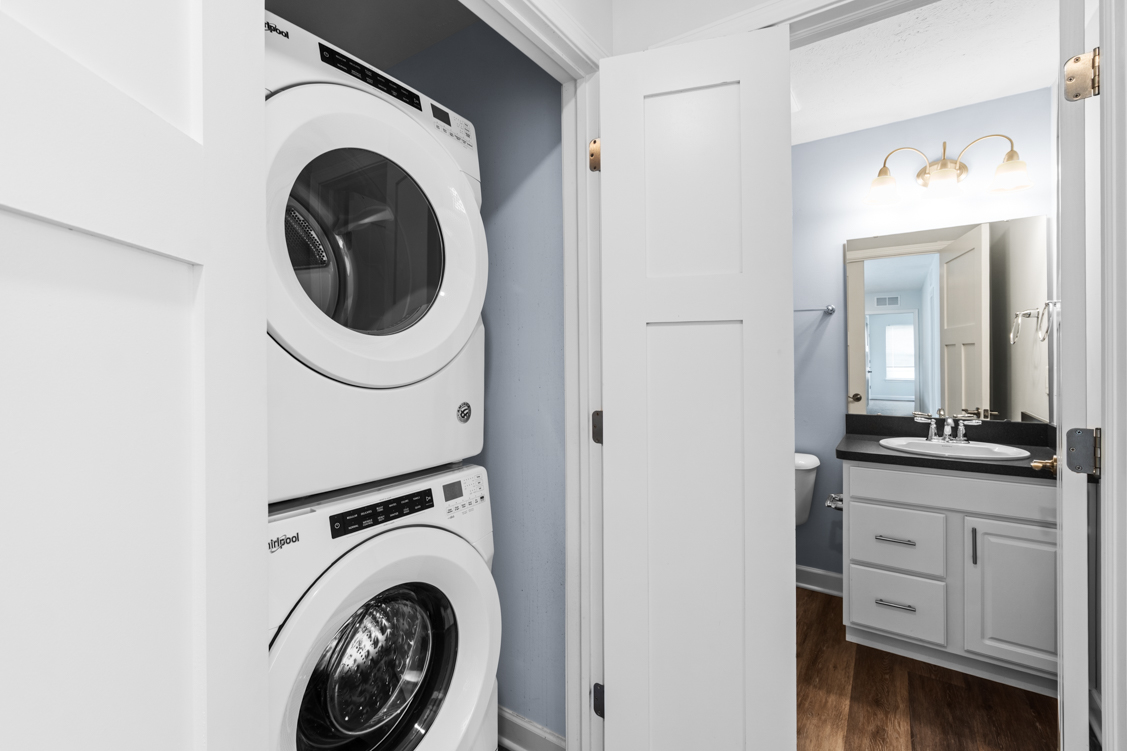 Knez Homes